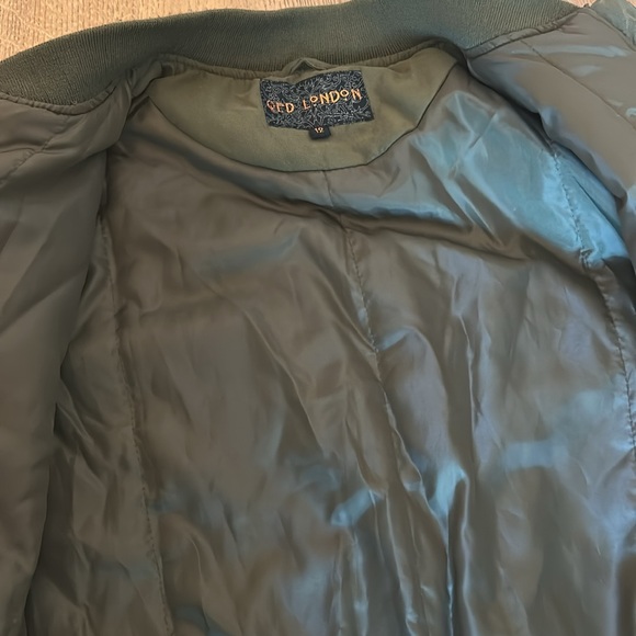 UK 12 QED London olive green bomber jacket. Pretty lining/bunched back detail. - Picture 4 of 5